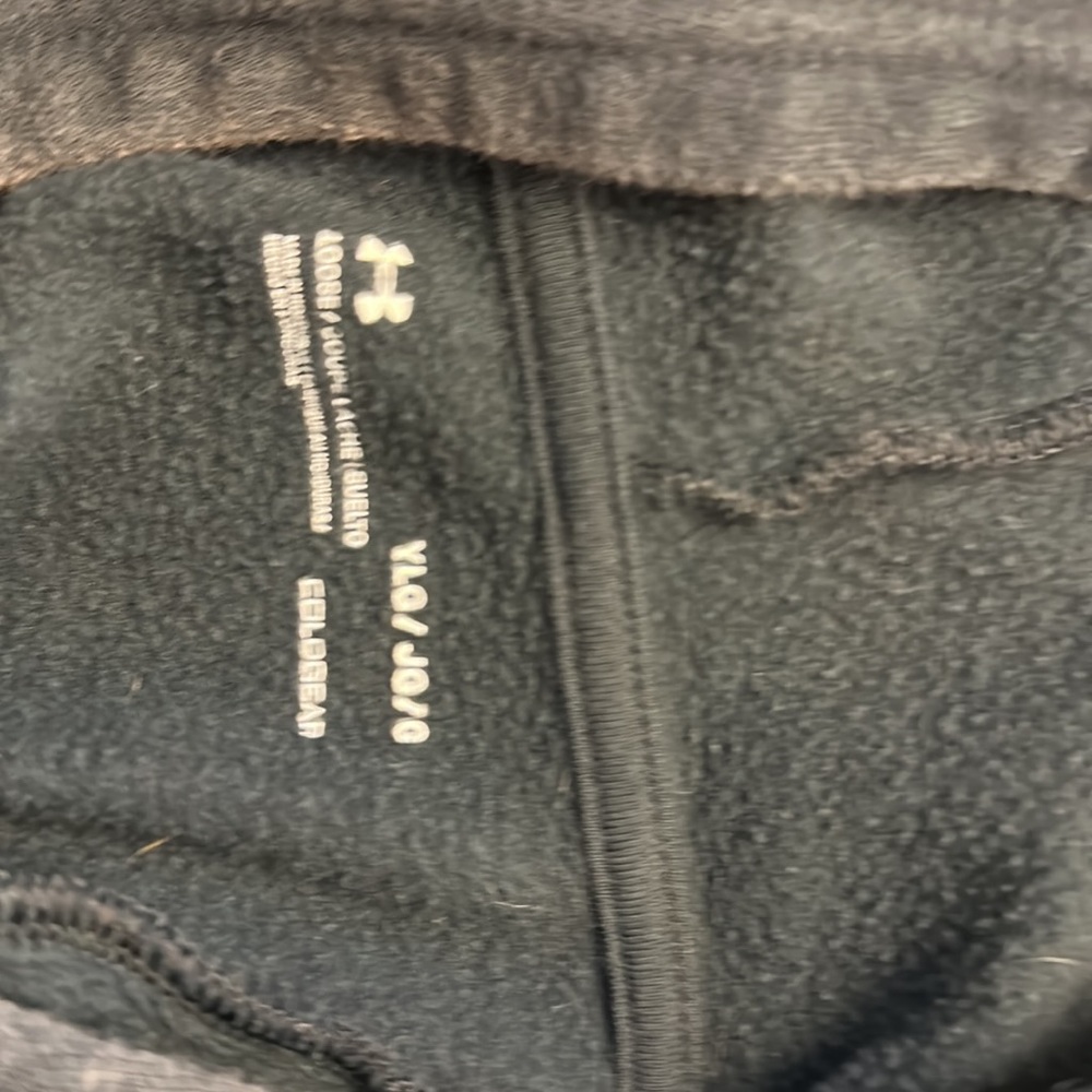 Under Armour Boys black hoodie - Picture 5 of 5